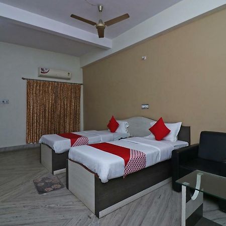 Oyo 37989 Hotel Debarshi Bankura Luaran gambar