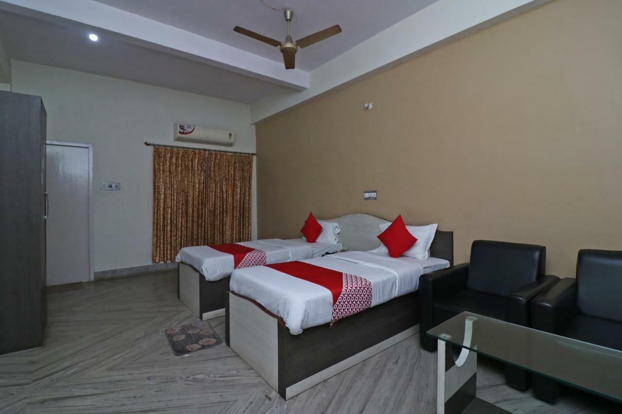 Oyo 37989 Hotel Debarshi Bankura Luaran gambar