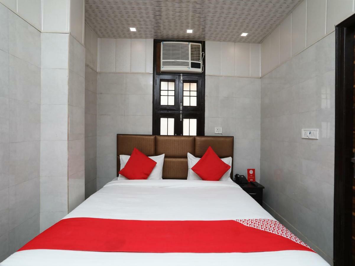 Oyo 37989 Hotel Debarshi Bankura Luaran gambar